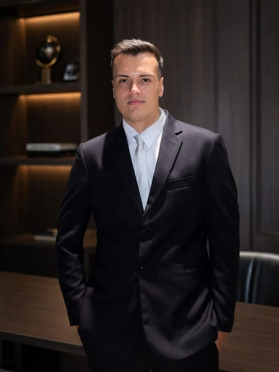 Lucas Goloni, advogado